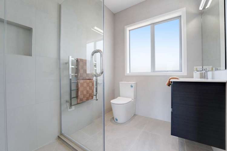 28 Tukutata Crescent Milldale_14