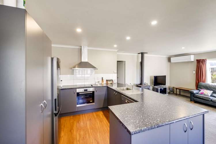 56 Nilsson Road Elsthorpe_20