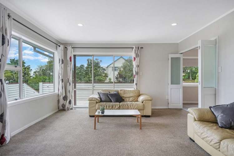 8 Torbay Heights Torbay_21