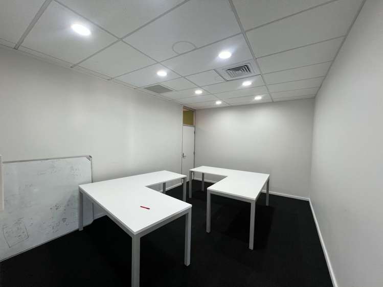 Unit 4/35 Allens Road East Tamaki_5