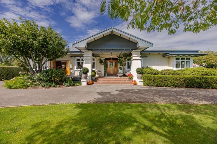19 Holyrood Terrace Waipukurau_1