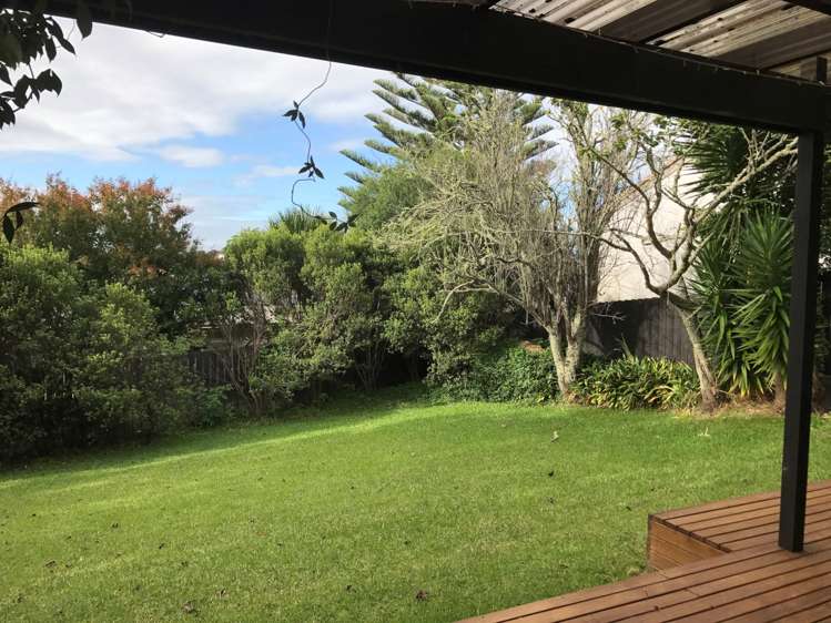 7 Dolbear Street Titirangi_22