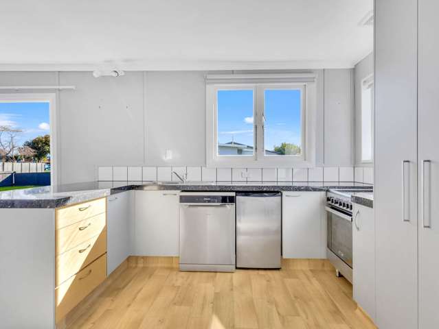 220 Warwick Road Mayfair_3