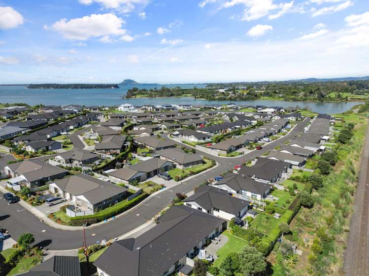 10/4 Greystone Place Omokoroa_28