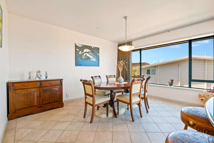 1/2 Dewsbury Terrace Castor Bay_9