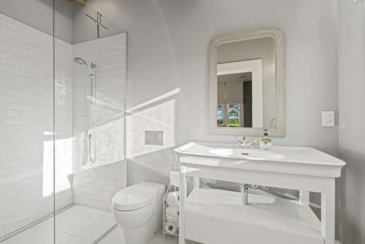 132 South Manakau Road Manakau_17