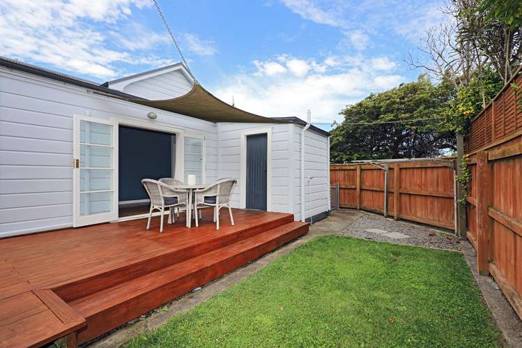 810 Cook Place Raureka_12