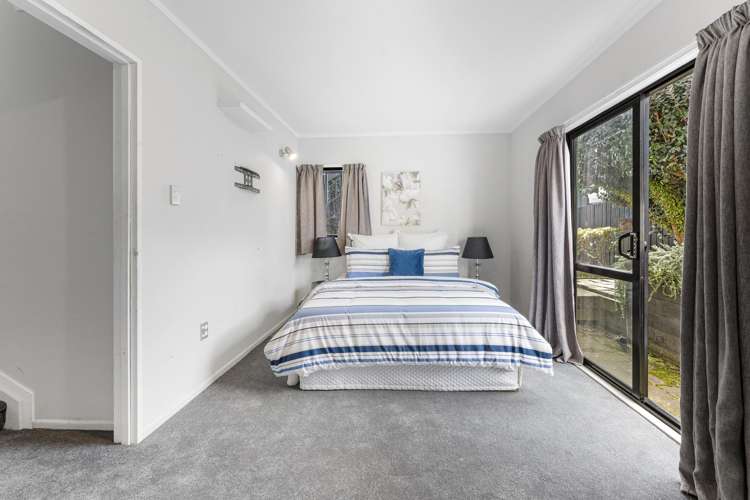 2/2 Monde Place Clover Park_18