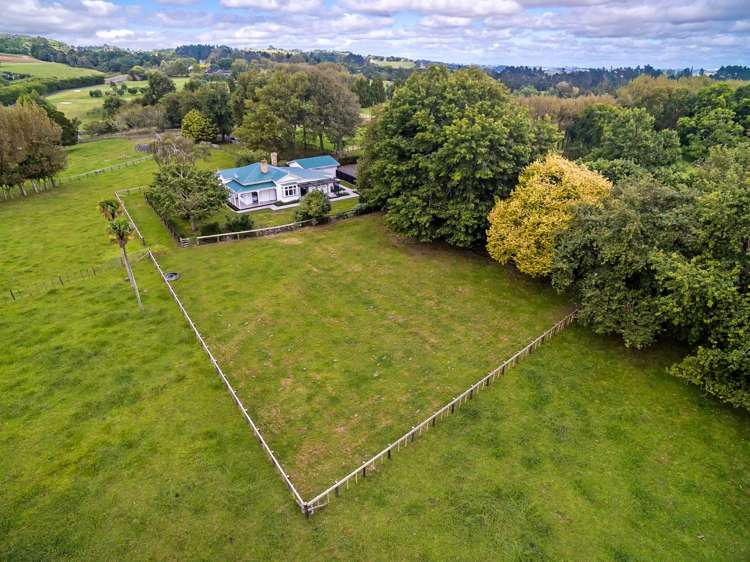 202a Ingram Road Bombay_18