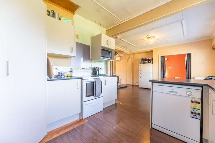 39 Le Cren Street Seaview_6