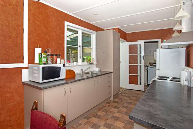 9 and 11 Motu Road Matawai_2