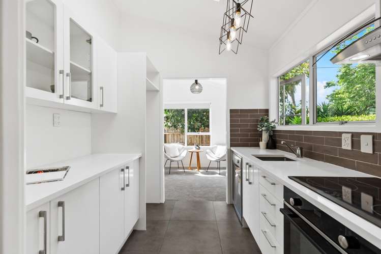 2/25 Lucinda Place Glen Eden_5