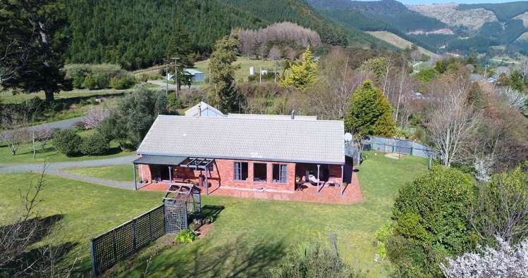 166 Wakamarina Road Havelock_17