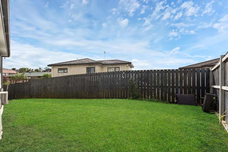 2/65E Metcalfe Road Ranui_21