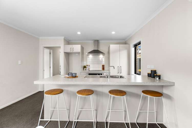 46 Skyhawk Road Wigram_5