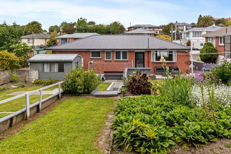 15 Sherratt Street West End_18