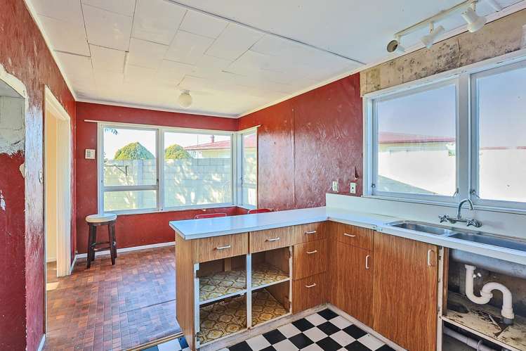 39 Folkestone Drive Flaxmere_14