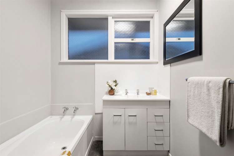 2/49 Wolsley Avenue Milford_12