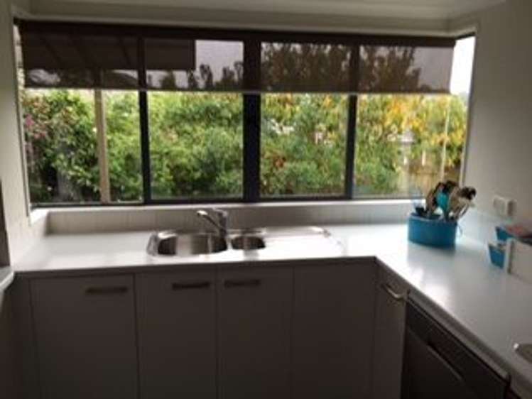 8 John Brooke Crescent East Tamaki Heights_12