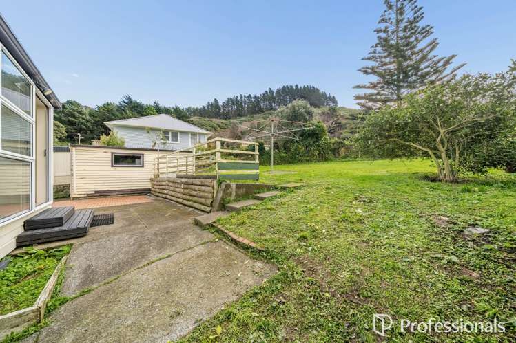1 Wakefield Terrace Tawa_2