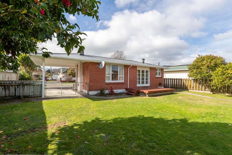 15 Charles Street Clouston Park_14