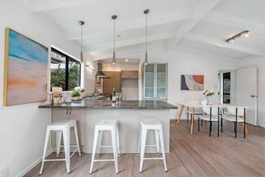 2/104 Ocean View Road_4