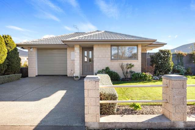 Exceptional Over-60s Living in Prime Location