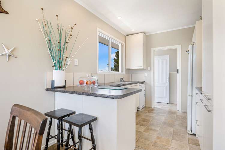 31 Covil Avenue Te Atatu South_6