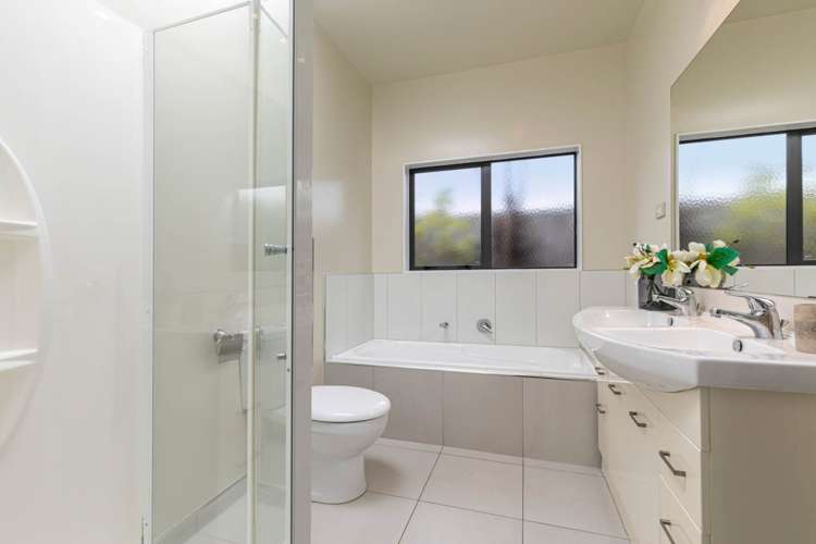 48 Huntington Park Drive Greenhithe_15