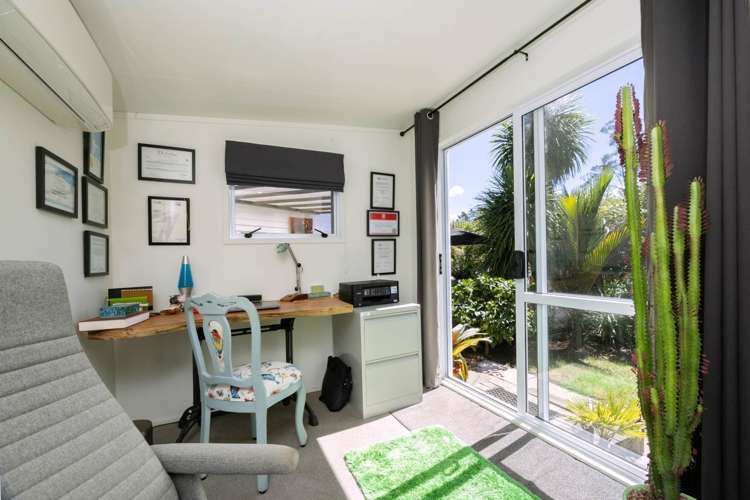 621 Huia Road Parau_10