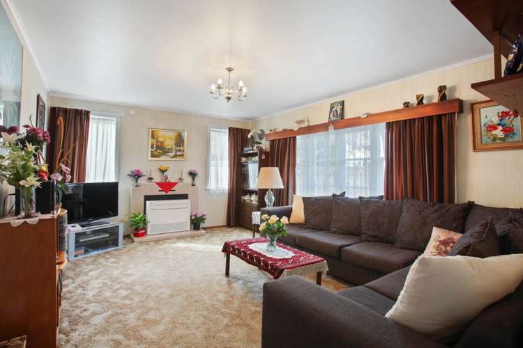 70 Lake Road Northcote_12