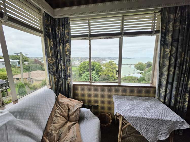 2 Avon Street South Hill_17