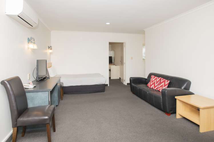 18/24 Reads Quay Gisborne_6