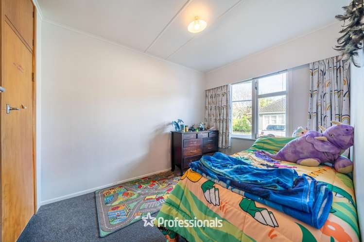24 Roberts Street Tawa_9