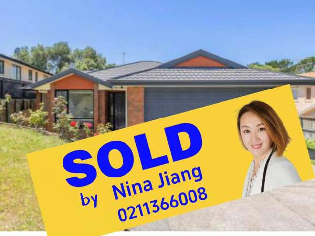 Charming Brick & Tile Single-Level  House in t...