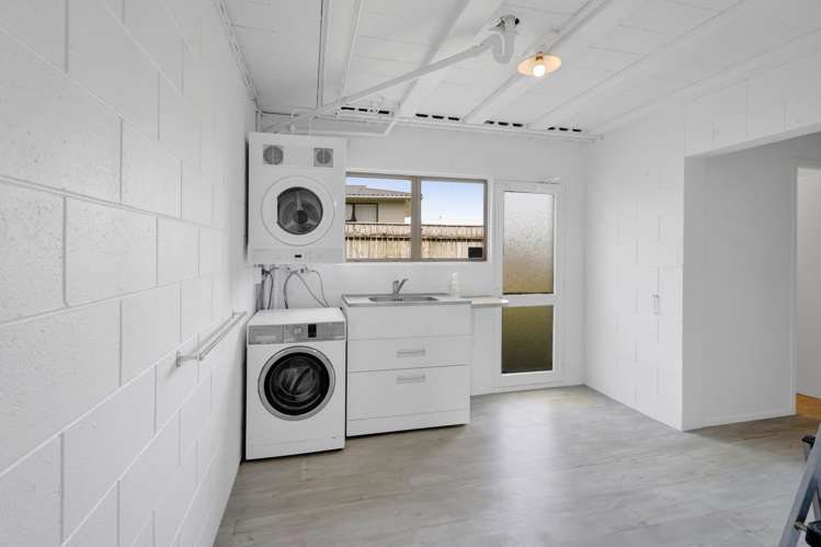 12 Silby Street Waitara_18