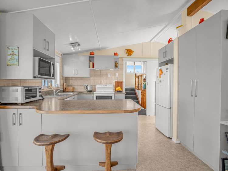 447 Hoturoa Stret Kawhia_6