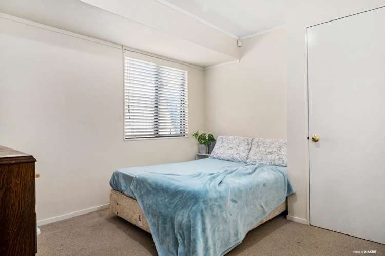 36 Eroni Clarke Close Flat Bush_10