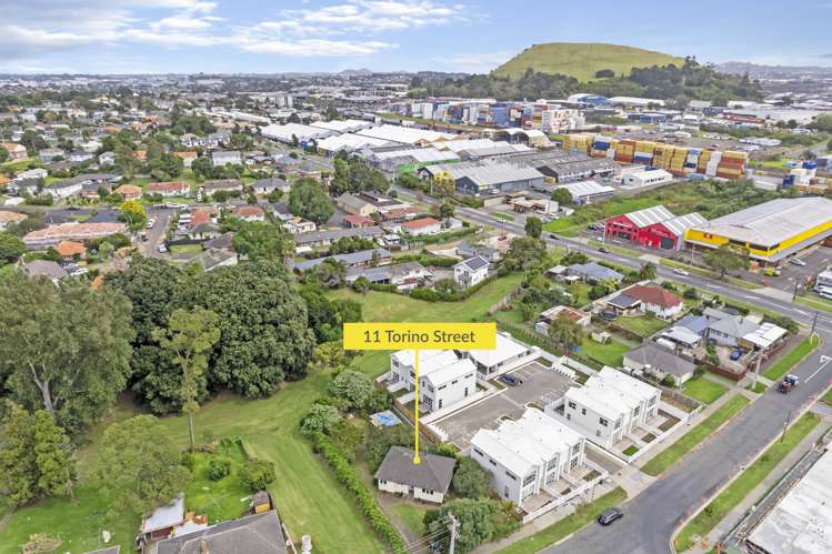 11 Torino Street Point England_12