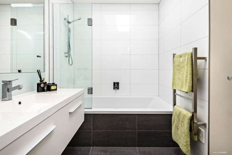 53 Ridge View Crescent Pukekohe_12