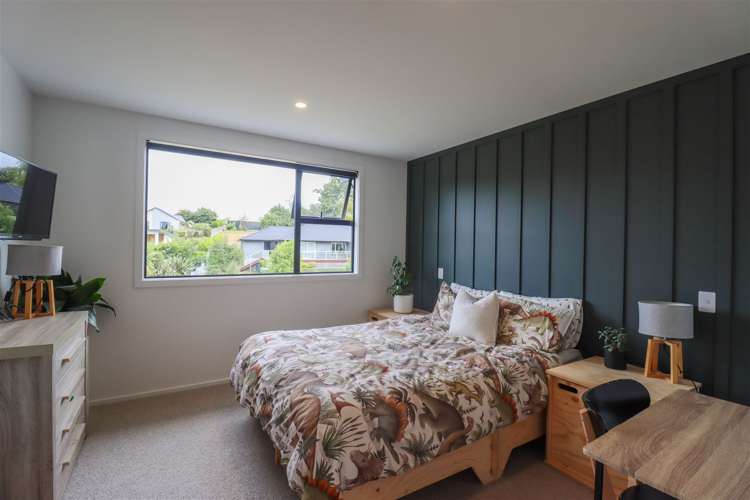 43 Meadowstone Street Gleniti_10