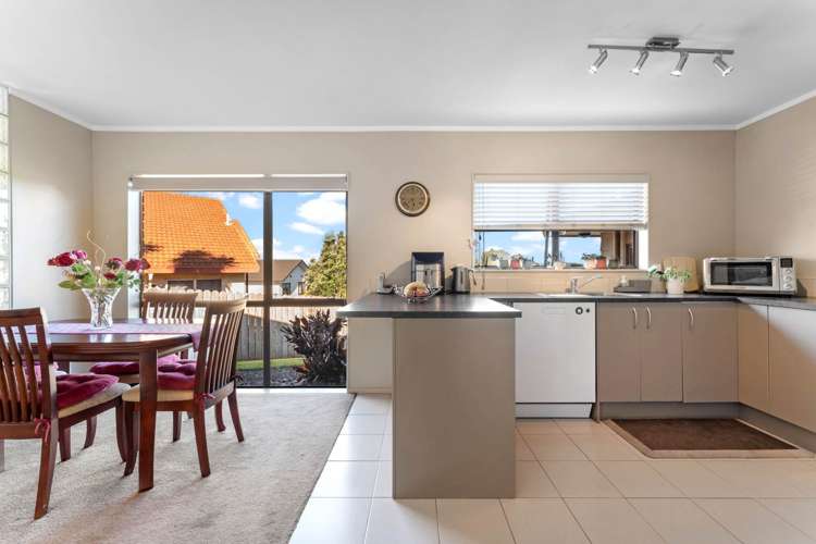 9 Stockton Place Glendene_12