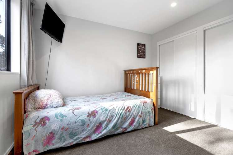 27 Tokai Place Glen Eden_8