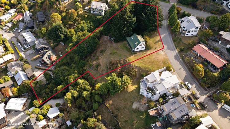 1 Von Place Fernhill/Sunshine Bay_0