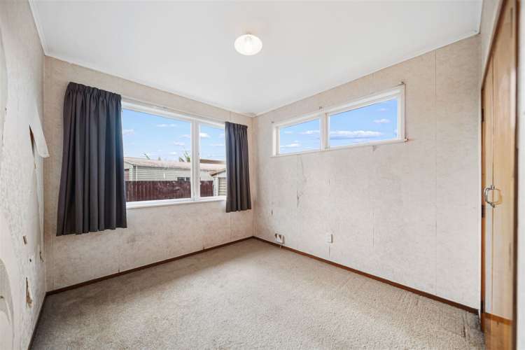 21 Convair Crescent Mangere_4