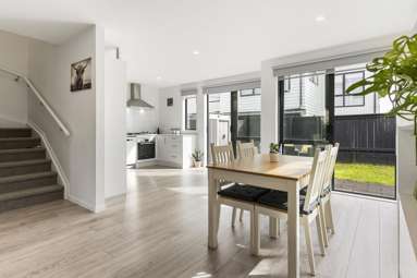 6 Kaman Seasprite Road_2