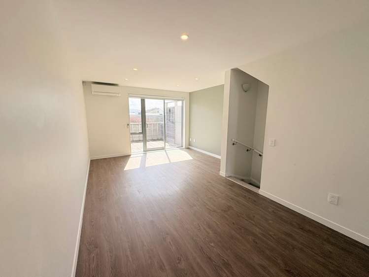  16/31 Princess Terrace Newtown_1