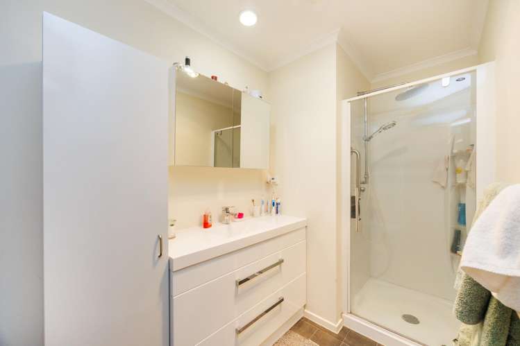 175a Ferguson Street West End_14