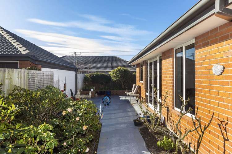 4 Cherrytree Lane Spreydon_15