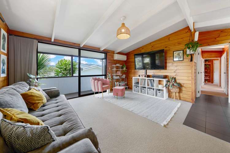 2/13 Matama Road Glen Eden_3